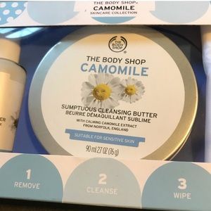 The Body Shop Makeup - The Body Shop skincare set The Body Shop Makeup - The Body Shop skincare set